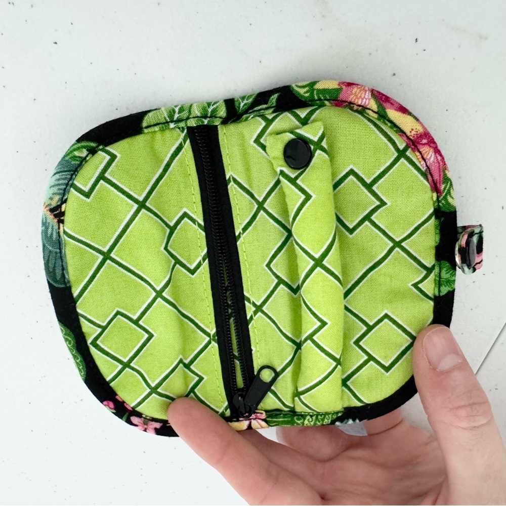 Vera Bradley Leaf Print Travel Jewelry Case - Picture 3 of 3
